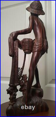 15 Vintage Njana Tilem Gallery Mas Bali wood Fisherman sculpture Signed