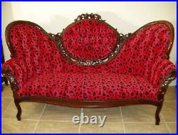 Antique Settee, Couch. Victorian. Walnut. Flower Carving. Leg Engraved. Ca. 1890