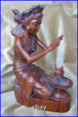 Balinese Wood Lady carved antique-Master Carving-Museum sculpture-statue-vintage