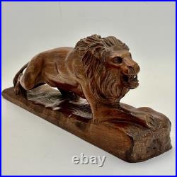 Beautiful Vintage Hand Carved Lion Folk Art Large 18 Wood Mahogany Sculpture