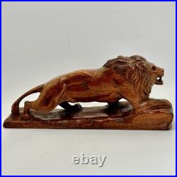 Beautiful Vintage Hand Carved Lion Folk Art Large 18 Wood Mahogany Sculpture