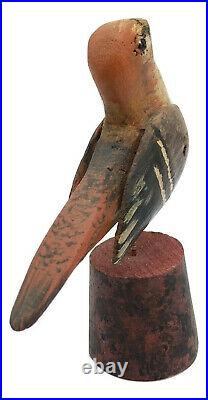 HAND CARVED FINCH BIRD Vintage Pennsylvania Dutch USA Wood Folk Art Ben Hoover
