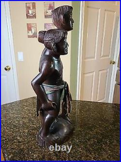 HEAD HUNTER TRIBAL WARRIOR Carved Hardwood Statue Art Figure 18-1/2 Vintage EUC