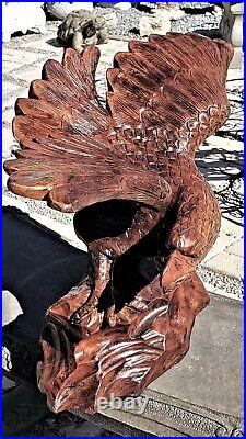 HUGE VINTAGE SOLID WOOD CARVED American Eagle SCULPTURE 24.5 Wingspan BEAUTIFUL