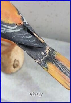 Peter Peltz Folk Art VTG Wood Bird Carving Baltimore Oriole SIGNED /damage-read