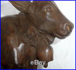 Rare Vintage Black Forest Carving Nicely Detailed Cow On A Wooden Base
