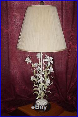 VTG Metal Floral Sculpture Table Lamp Calla Lily Carved Wood Base Flower Art