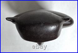VTG Micronesia Tobi Island Squatting Figure Wood Carving Palau Inlaid Shell Eyes