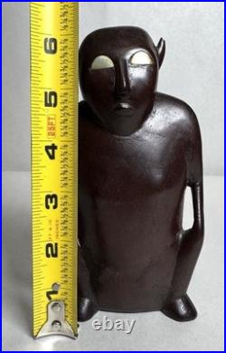 VTG Micronesia Tobi Island Squatting Figure Wood Carving Palau Inlaid Shell Eyes