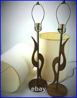 VTG Pair Mid Century Danish Modern Lamps Wood Sculptural Shades Modeline