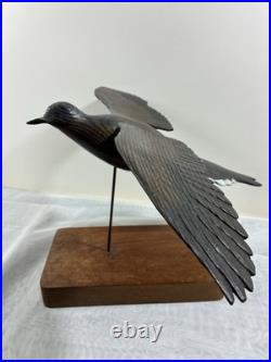 VTG hand-carved Wood flying bird sculpture signed from the mid-20th century