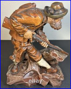 Vintage 1954 German Oberammergau Wood Carving Hunter Statue Valentin Riff VR