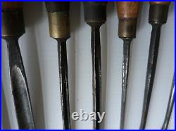 Vintage ADDIS & SON and other wood carving chisels gouges