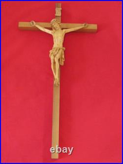 Vintage ANRI 23 Hand Carved Wood Crucifix Jesus Wall Cross Sculpture Italy