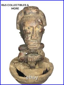 Vintage African Hand Carved Wood Sculpture Inside A Basket, Unusual Piece 21 T