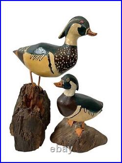 Vintage Carved Painted Folk Art Duck Decoy Figures Lot Of 2