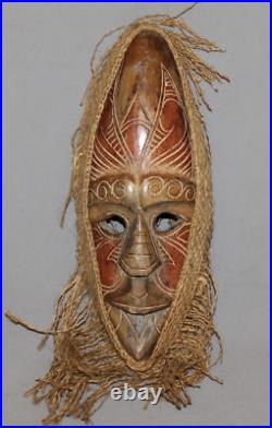 Vintage European Hand Carving Wood Wall Hanging Mask Figurine