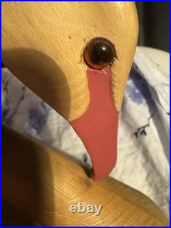 Vintage Hand Carved Wooden Swan Sculpture 11 Inch Tall