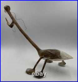 Vintage Isaac Smith PRAYING MANTIS Carved Wood Animal Sculpture