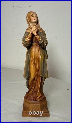 Vintage Italian Wood hand carved religious Madonna Nurnberg statue sculpture
