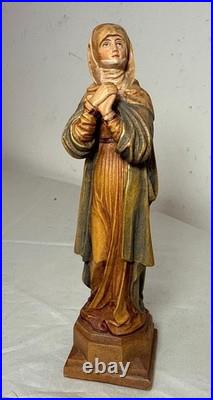 Vintage Italian Wood hand carved religious Madonna Nurnberg statue sculpture