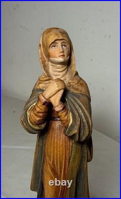 Vintage Italian Wood hand carved religious Madonna Nurnberg statue sculpture
