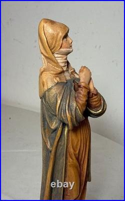 Vintage Italian Wood hand carved religious Madonna Nurnberg statue sculpture