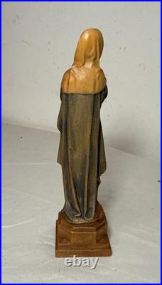 Vintage Italian Wood hand carved religious Madonna Nurnberg statue sculpture