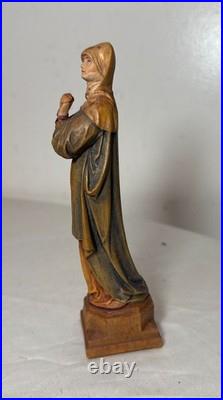 Vintage Italian Wood hand carved religious Madonna Nurnberg statue sculpture