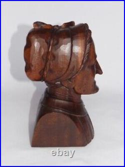 Vintage Jose Alberdi Hand Carved Old Basque Couple Busts Walnut 8.5