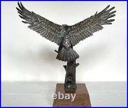 Vintage Large Bronze American Bald Eagle Sculpture On Stand Artist Signed