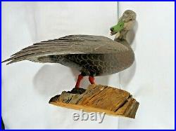 Vintage Large Carved Wood Shore Bird Maine Duck Sculpture