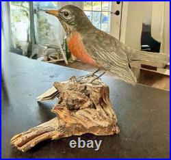 Vintage Ma Hai Feng American Robin Hand Carved Wood Bird Signed Hong Kong-Rare