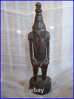 Vintage Papua, New Guinea Wood Carved Figure Sculpture