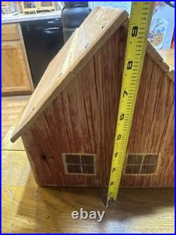 Vintage Reclaimed Barnwood Barn Sculpture Carolyn Linton Green Meadow Folk Art