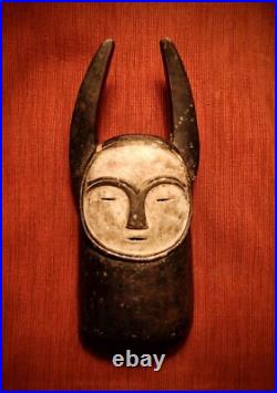 Vintage Tsogo Gabon Africa Carved Wood Mask with Horns