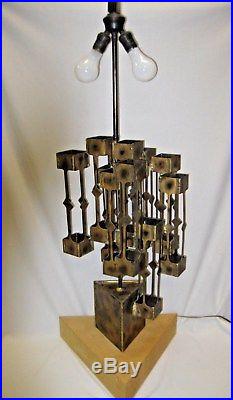 Vintage c. 1970's Huge MCM Cube Brutalist Iron Sculpture Metal Table Lamp