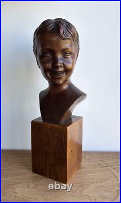 Vintage excellent sculpture wood bust girl, tabletop sculpture