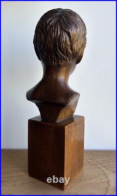 Vintage excellent sculpture wood bust girl, tabletop sculpture