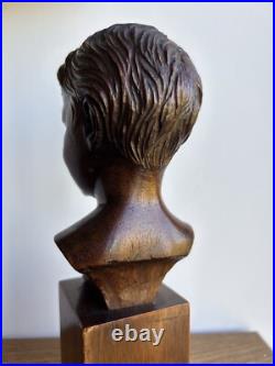 Vintage excellent sculpture wood bust girl, tabletop sculpture