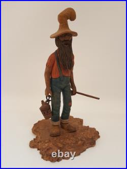 Vintage folk art hand carved wood sculpture old moonshiner man whiskey gun KK 88