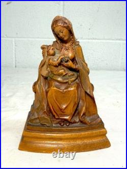 Vintage hand carved wood religious Virgin Mary baby Jesus statue sculpture art Vintage hand carved wood religious Virgin Mary baby Jesus statue sculpture art
