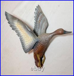 Vintage hand carved wood wall mount duck decoy mallard flying bird sculpture