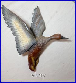 Vintage hand carved wood wall mount duck decoy mallard flying bird sculpture