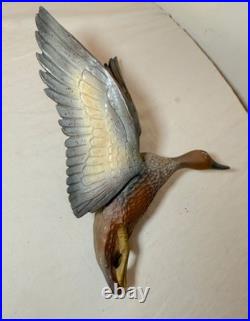 Vintage hand carved wood wall mount duck decoy mallard flying bird sculpture