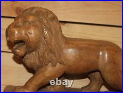 Vintage hand carving wood lion figurine