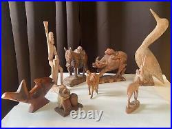 Vintages carved wood figurines