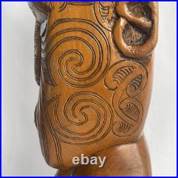 Vtg 17.5 Signed Stuart Pyne NZ Maori Tekoteko Wood Carving Paua Eyes Teko Tiki