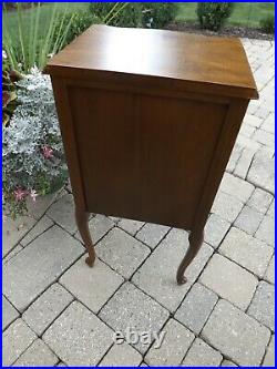 Vtg. 1930's Night Stand French Provincial 3 Drawer Side Table Hand Carving
